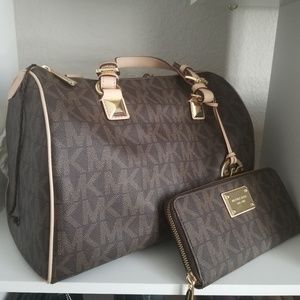 Michael Kors Purse